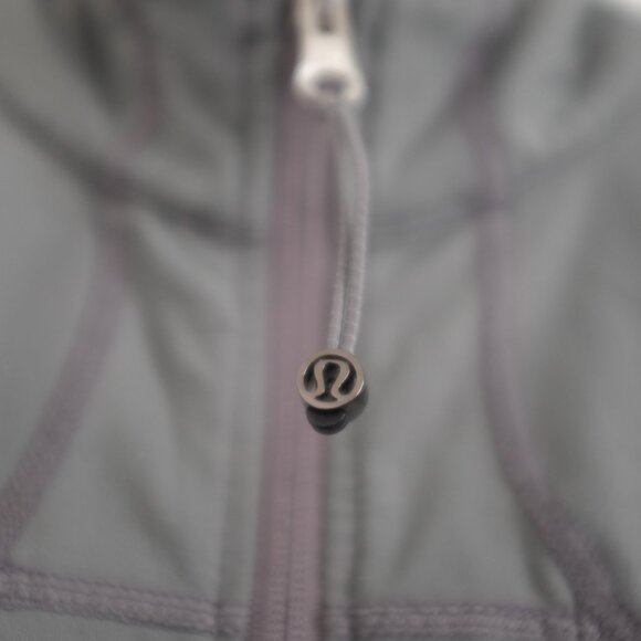 COPY - Lululemon grey green vintage jacket zip size 4 - Picture 7 of 12